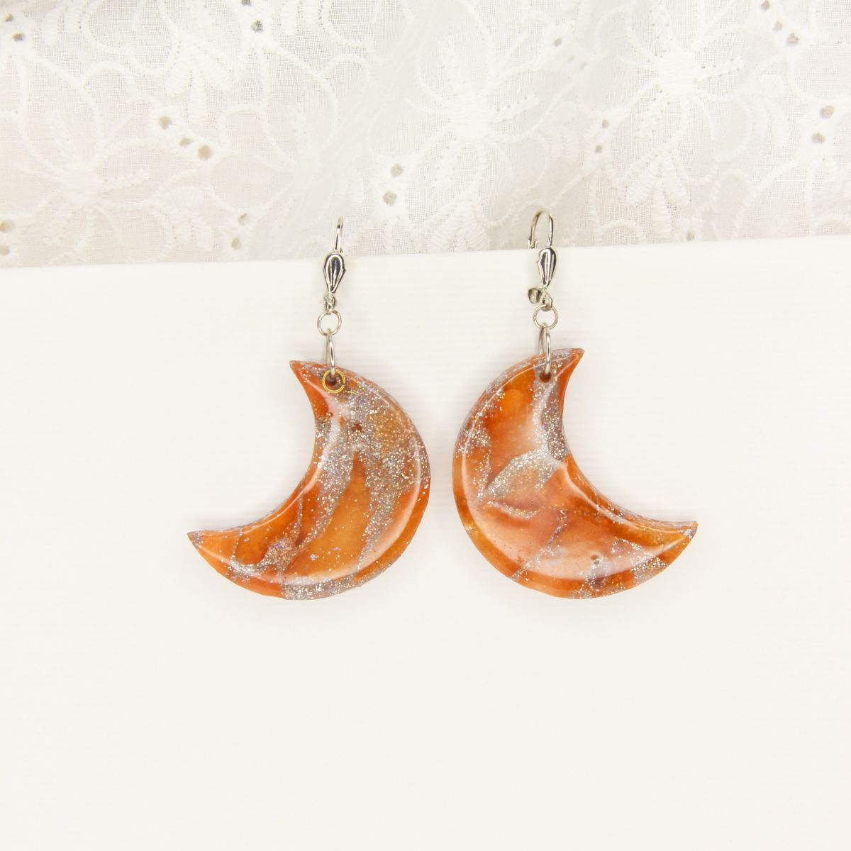 Large Amber Moon Dangler